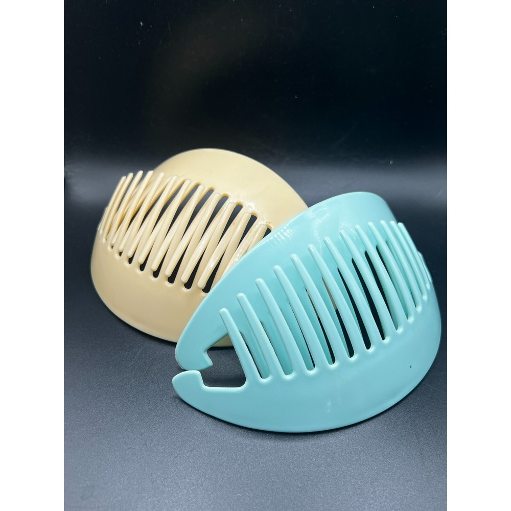 VTG 1980's TZERs Newport Beach Hair Combs~ Cream & Teal Blue ~‎ Set of 2